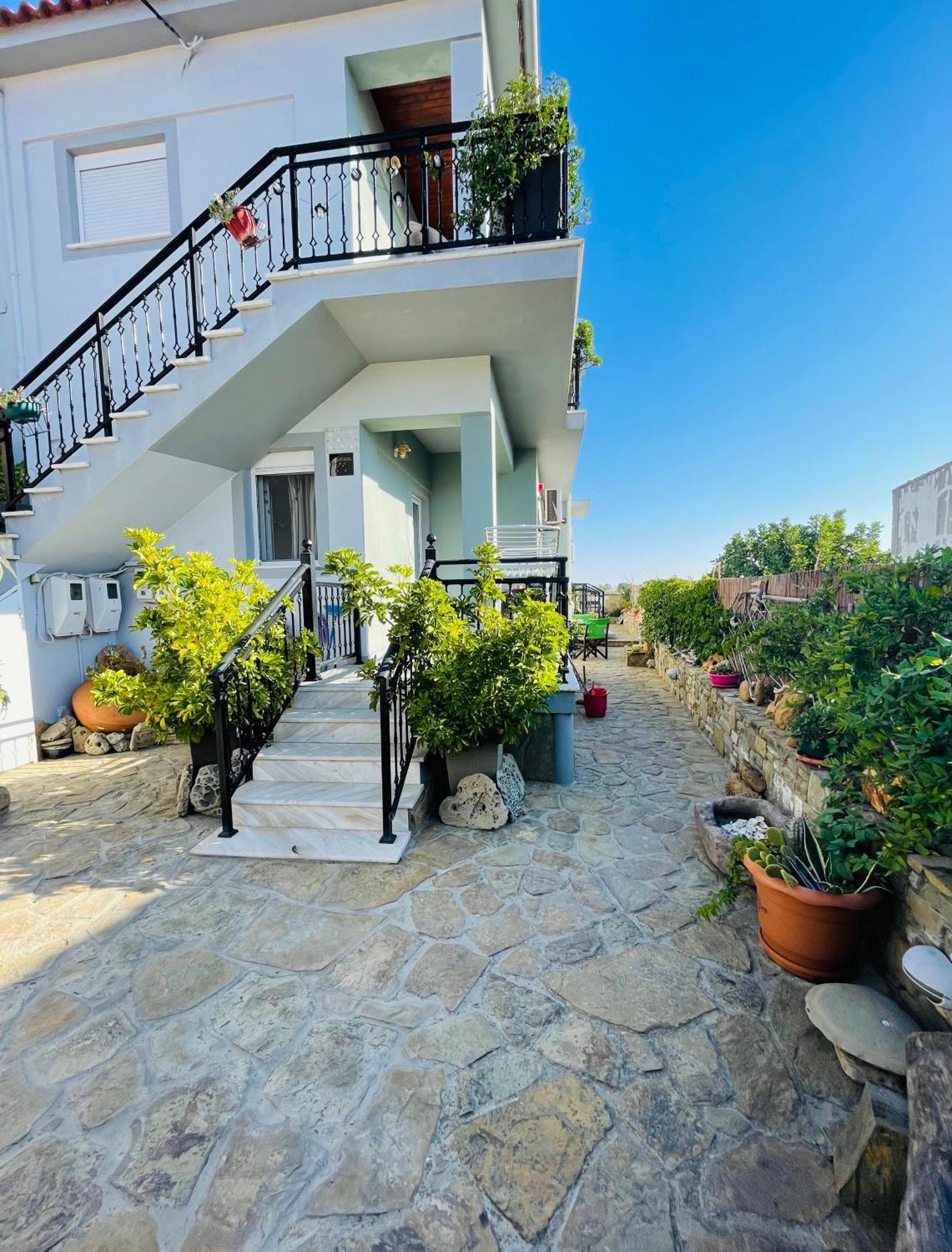Fergani Apartments Moúdhros Exterior foto